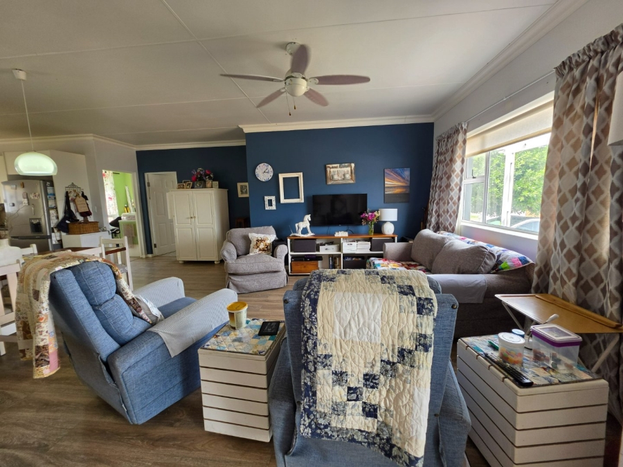 3 Bedroom Property for Sale in Stilbaai Wes Western Cape